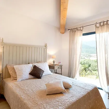 Tarrabucceta Sleeps 4 Pool Air Con Wifi Villa Figari (Corsica)
